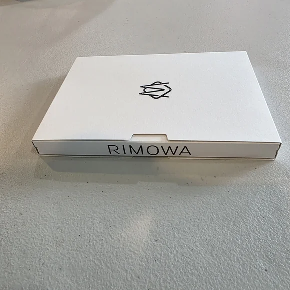 Rimowa Black Luggage Tag Set - Picture 4 of 4